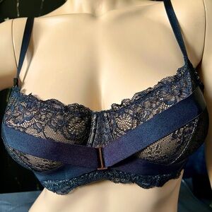 ~ADORE ME~ SEXY BLACK LACE BRA. 34DDD